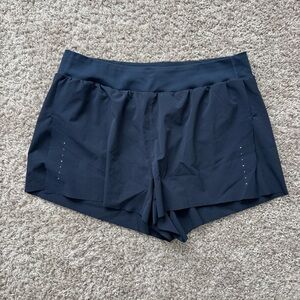 Athleta Fast Route Mid Rise 2” Run Split Shorts - Navy Blue Size Medium